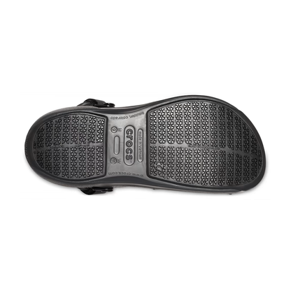 crocs-gallery-color:black; color:Black; alt:ALT130; file:205669_001-ALT130