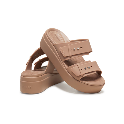 crocs-gallery-color:latte; color:Latte; alt:ALT110; file:207431_2Q9-ALT110