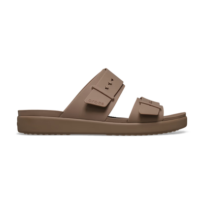 crocs-gallery-color:latte; color:Latte; alt:ALT100; file:211215_2Q9-ALT100