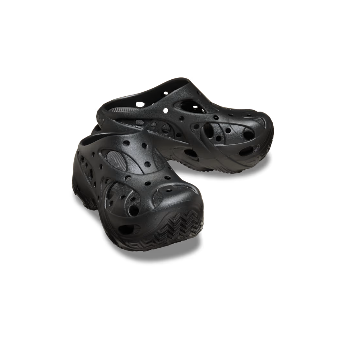 crocs-gallery-color:black; color:Black; alt:ALT110; file:211141_001-ALT110