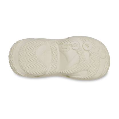 crocs-gallery-color:summit white; color:Summit White; alt:ALT130; file:211141_2MD-ALT130