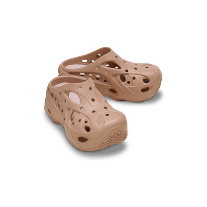 crocs-gallery-color:pink caramel; color:Pink Caramel; alt:ALT110; file:211141_7AF-ALT110