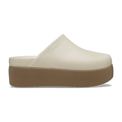 crocs-gallery-color:frappe/latte; color:Frappé/Latte; alt:ALT100; file:209869_2MS-ALT100