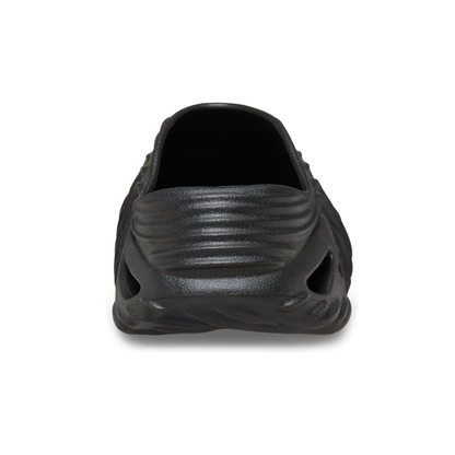 crocs-gallery-color:black / black; color:Black / Black; alt:ALT160; file:210521_060-ALT160