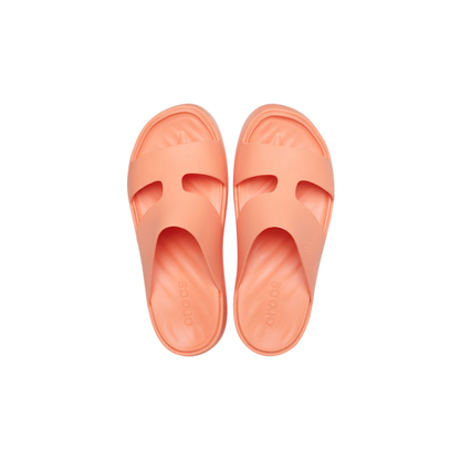 crocs-gallery-color:sunkissed; color:Sunkissed; alt:ALT120; file:209409_84F-ALT120