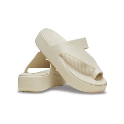 crocs-gallery-color:sandstone; color:Sandstone; alt:ALT110; file:210834_0LH-ALT110