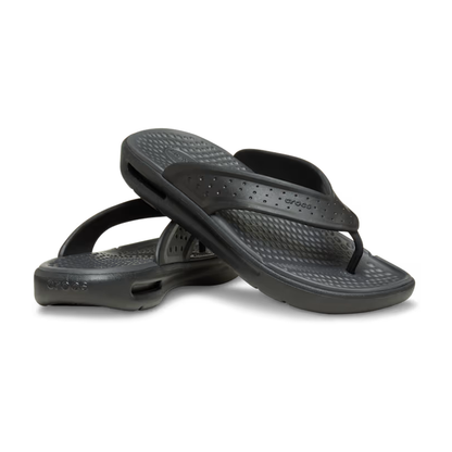 crocs-gallery-color:black; color:Black; alt:ALT110; file:211101_001-ALT110