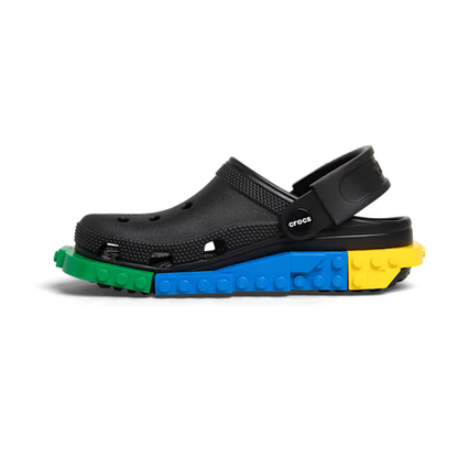 crocs-gallery-color:black; color:Black; alt:ALT130; file:213812_001-ALT130