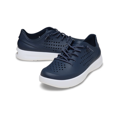 crocs-gallery-color:navy / white; color:Navy / White; alt:ALT110; file:210831_462-ALT110
