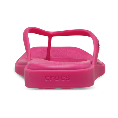crocs-gallery-color:dragon fruit; color:Dragon Fruit; alt:ALT160; file:211435_6ZQ-ALT160
