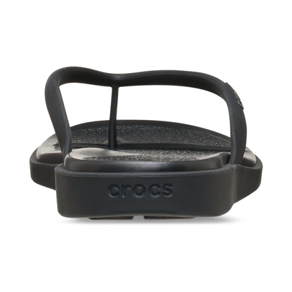 crocs-gallery-color:black; color:Black; alt:ALT160; file:213381_001-ALT160