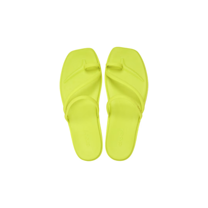 crocs-gallery-color:citrus; color:Citrus; alt:ALT120; file:209862_738-ALT120